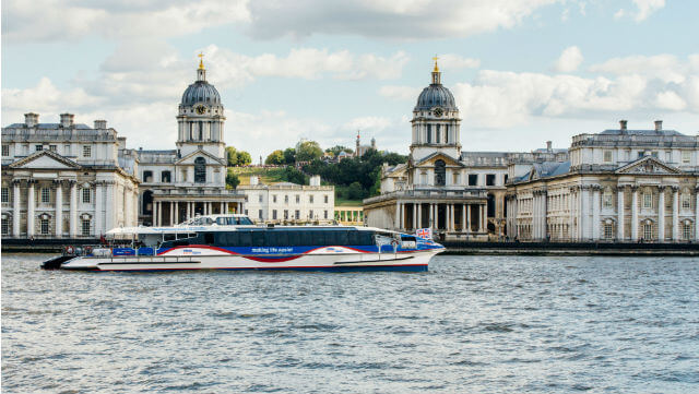 Greenwich by boat - Thames Clipper